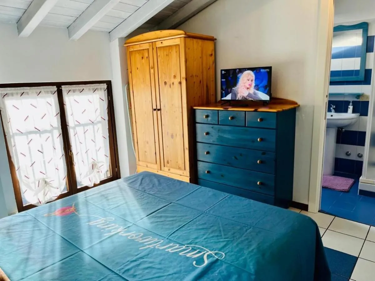 Sunshine on Garda Lake - Private Apartment Desenzano del Garda Italia